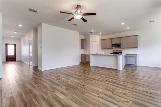 Building Photo - 1207 Mesquite Ln