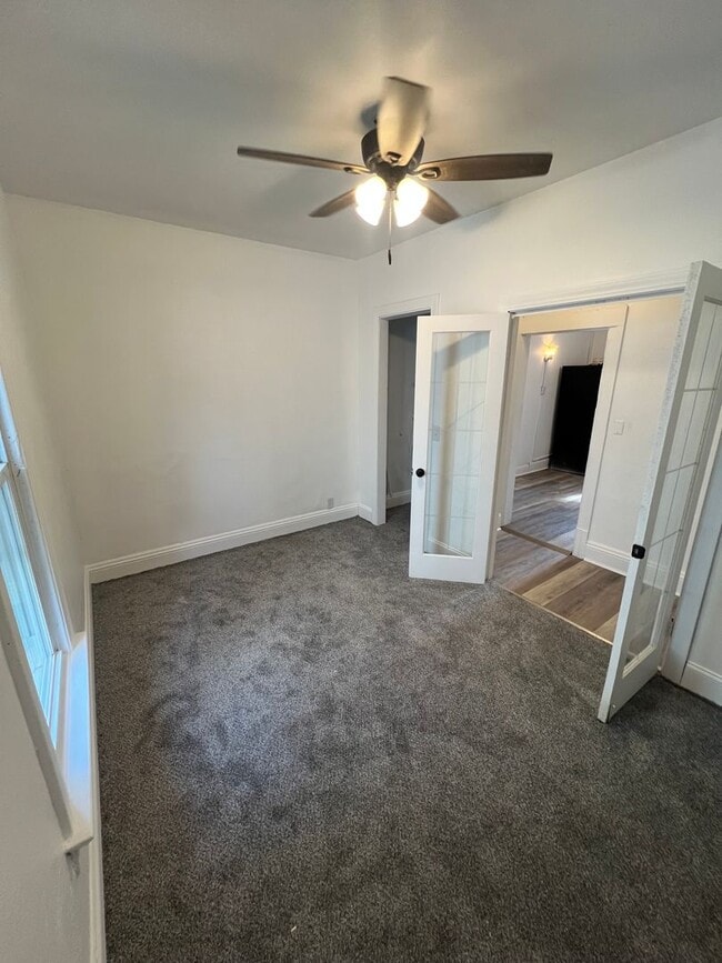 Building Photo - 3 bed /2 bath single family rental home fo...