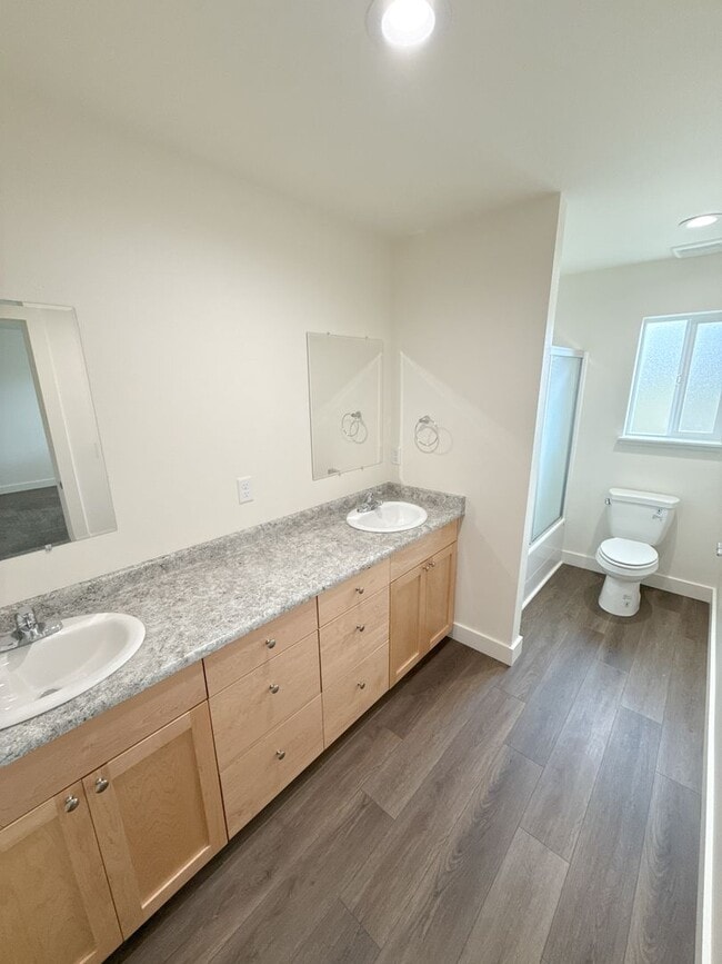 Building Photo - 4251-4253 Wyoming Street