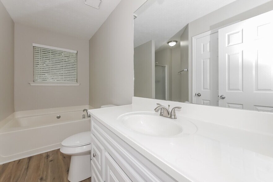 Building Photo - 4162 Sterling Pointe Dr