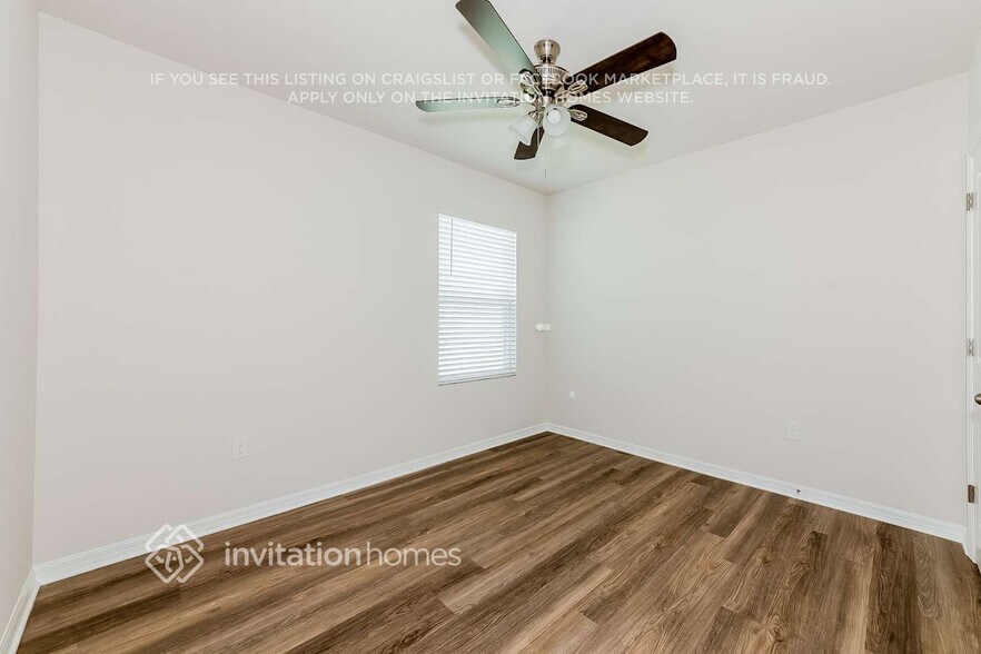 Building Photo - 8017 Majestic Palms Ct