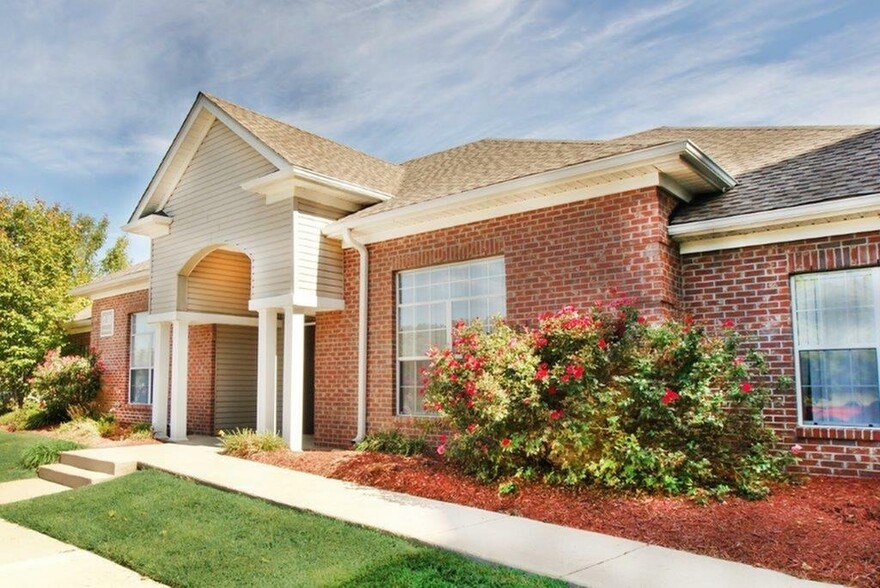 Office Exterior - Sycamore Place Apartments