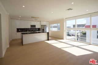 Building Photo - 1223 23rd St