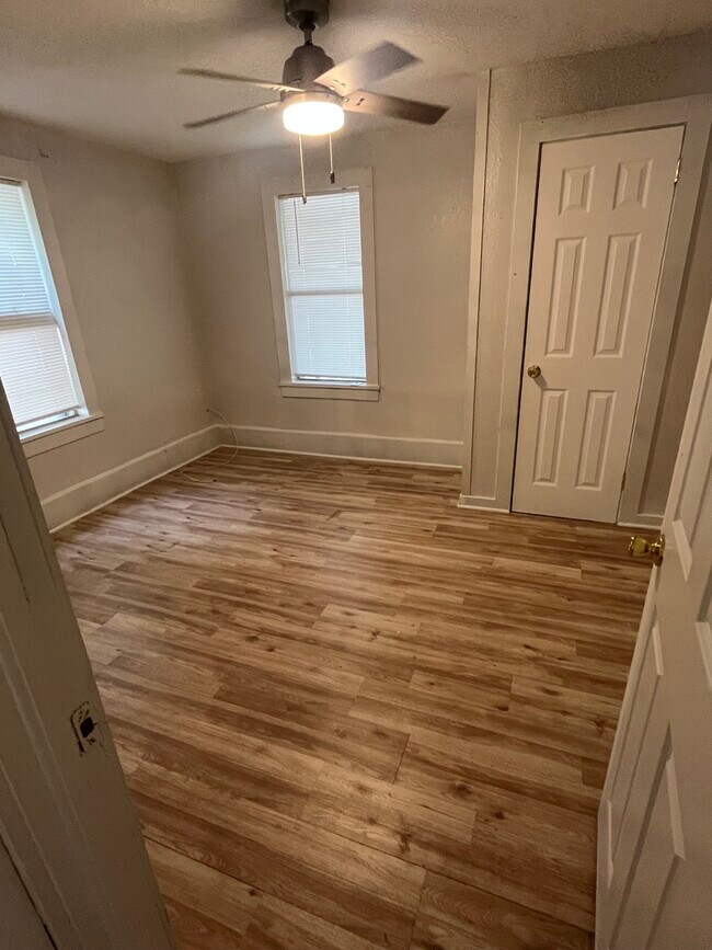 Building Photo - 1035 Maynard St