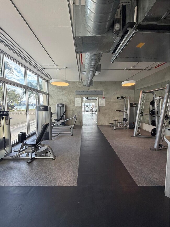 Building Photo - 1200 West Ave