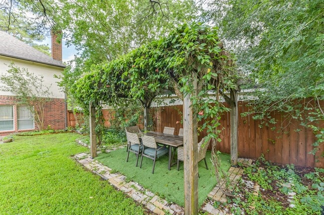 Building Photo - 1306 N Gabriel River Cir