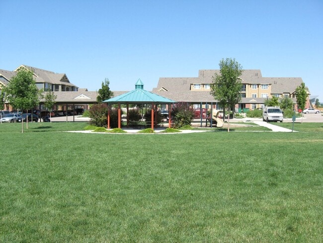 Building Photo - Beautiful 2-bed 2-bath condo!