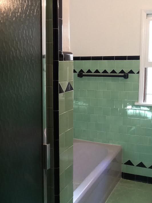 Building Photo - 325 Cochran Ave