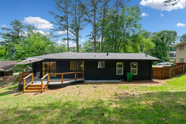 Building Photo - 3964 Gretna Green Dr