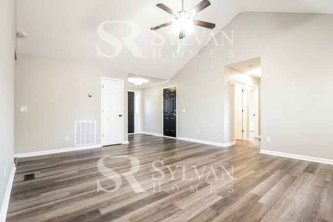 Building Photo - This lovely home is ready for your personal touch!