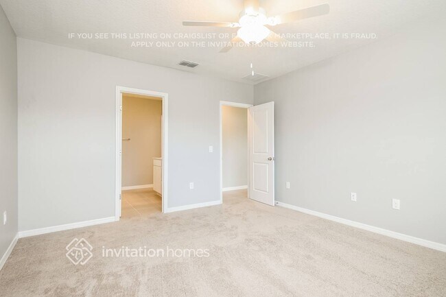 Building Photo - 124 Royal Fern Dr