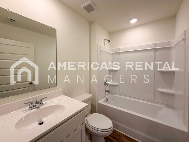 Building Photo - Coming Soon! Available to View NOW! DEPOSIT PENDING!