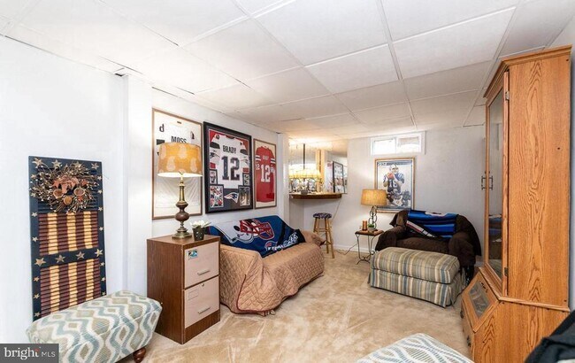 Building Photo - 609 Wingleaf Ct