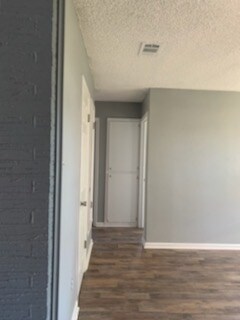 Building Photo - 1509 Shady Ln