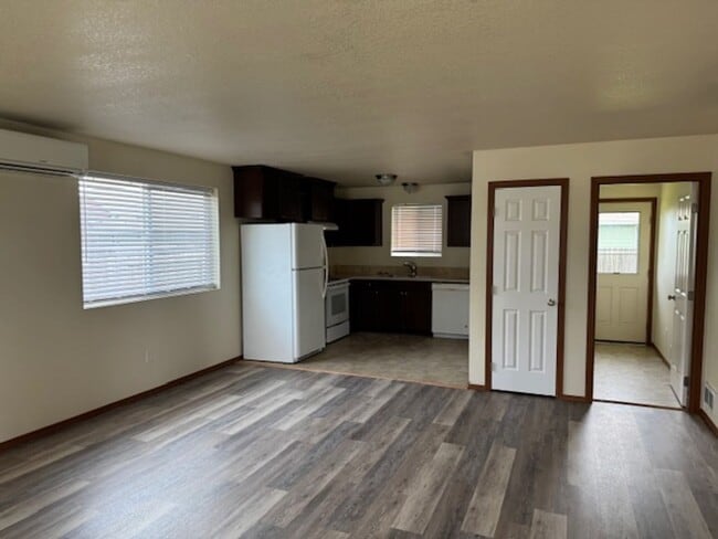 Building Photo - 3524 Britt Ave