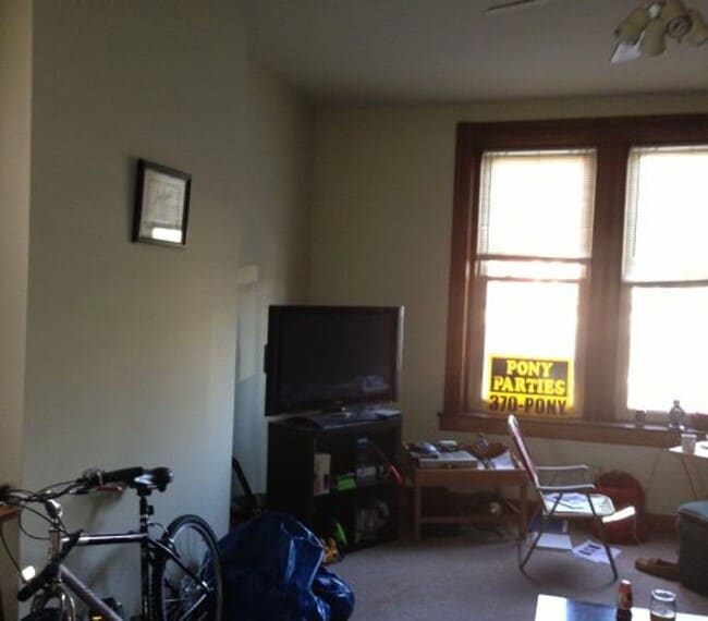 Building Photo - 2643 Bellevue Ave