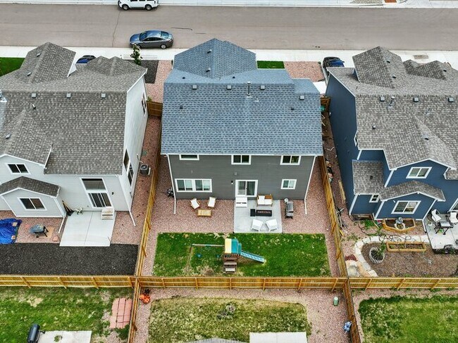 Building Photo - 10488 Castor Dr