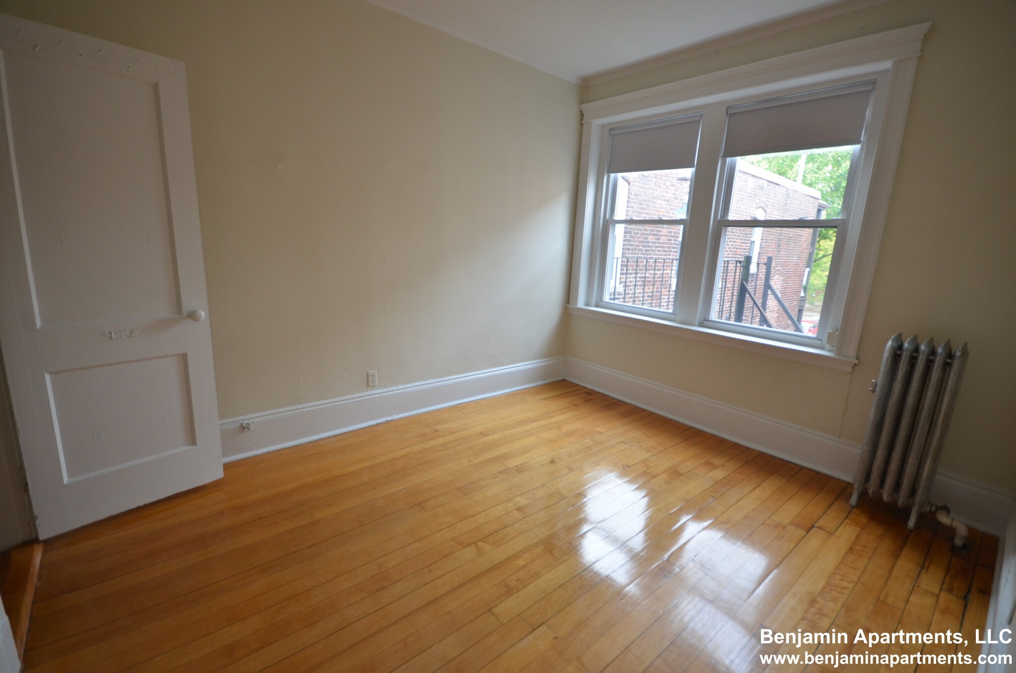 Building Photo - 1822 Beacon St