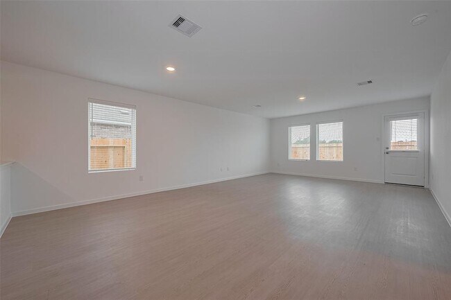 Building Photo - 433 Texas Pecan Dr