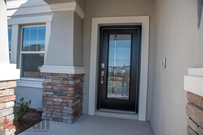 Building Photo - 12386 Folklore Ln
