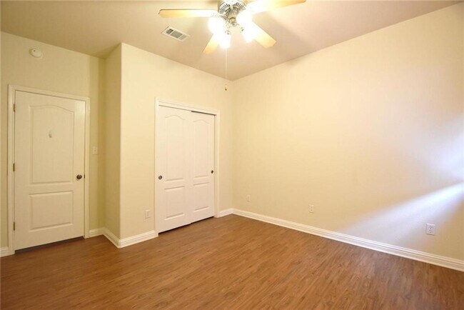 Building Photo - 3709 Tall Cedars Rd
