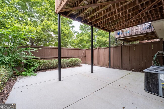 Building Photo - 4720 Wehunt Trail