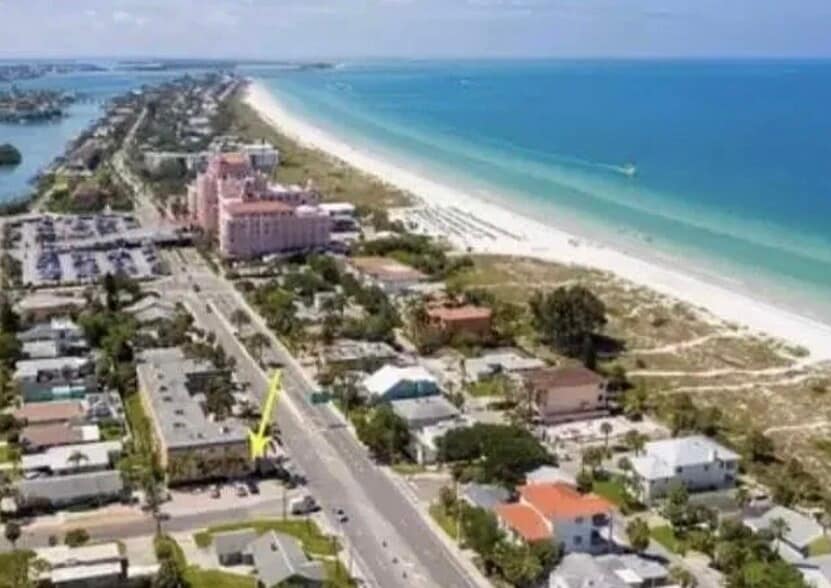 Building Photo - 3575 Gulf Blvd