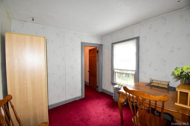 Building Photo - 376 Terryville Rd