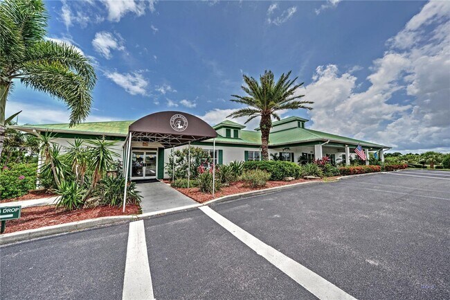 Building Photo - 3781 NW Willow Creek Dr