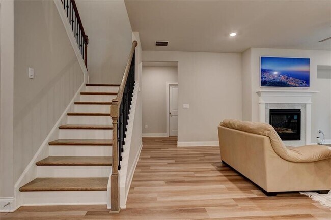 Building Photo - 4167 Bethany Manor Dr