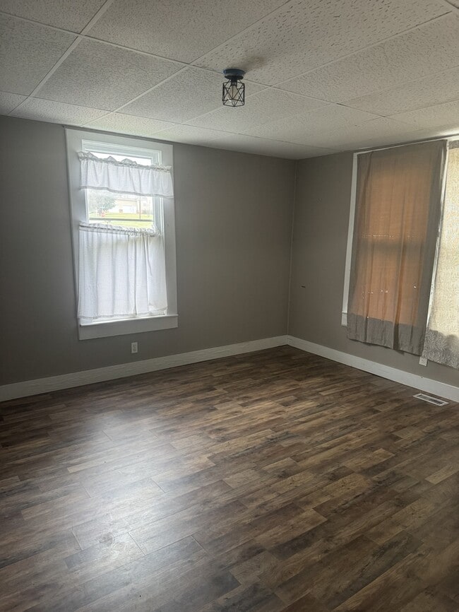 Building Photo - 425 2nd St NW