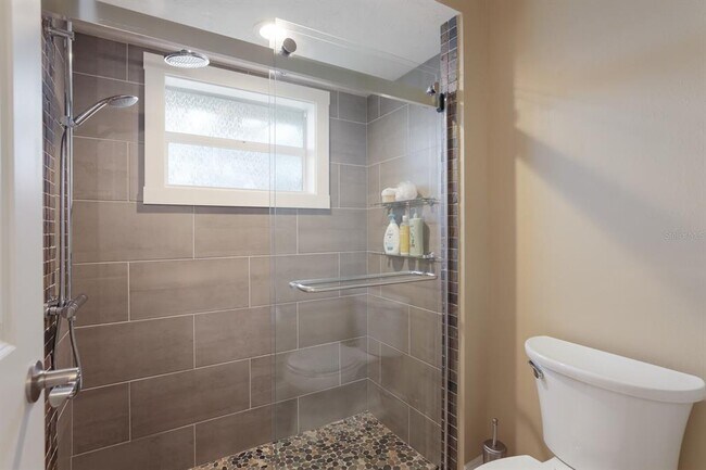 Building Photo - 412 64th St Ct NW
