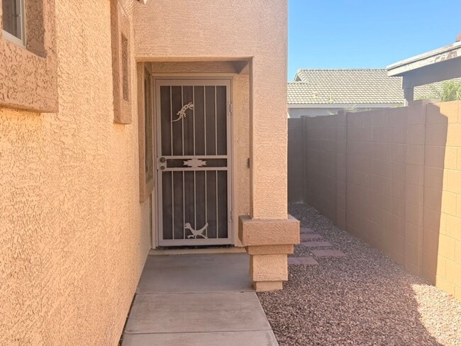 Building Photo - Pool Home on Cul-de-Sac | Bonus Room | Greenbelt Lot