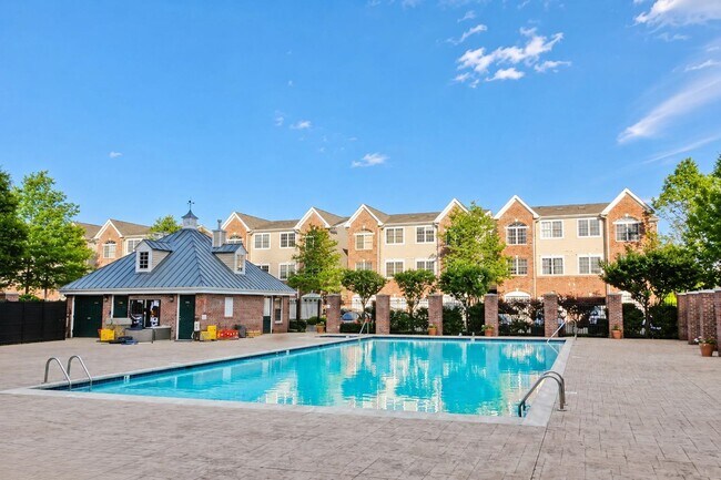 Building Photo - 436 Albany Ct