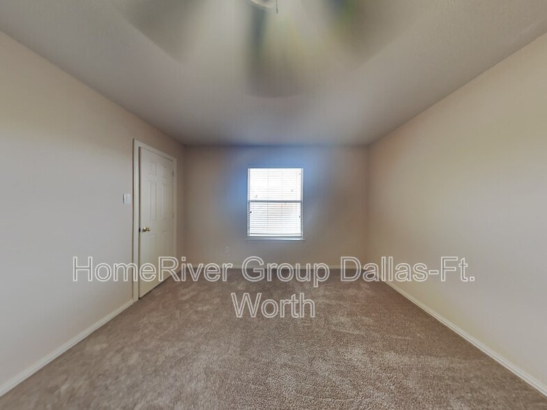 Building Photo - 13358 Roadster Dr