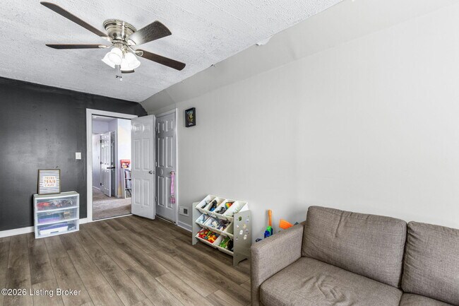 Building Photo - 164 White Blossom Dr