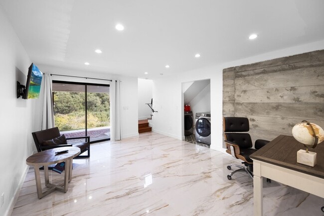 Building Photo - Stunning Mountain Views in Chino Hills for 2-bedroom