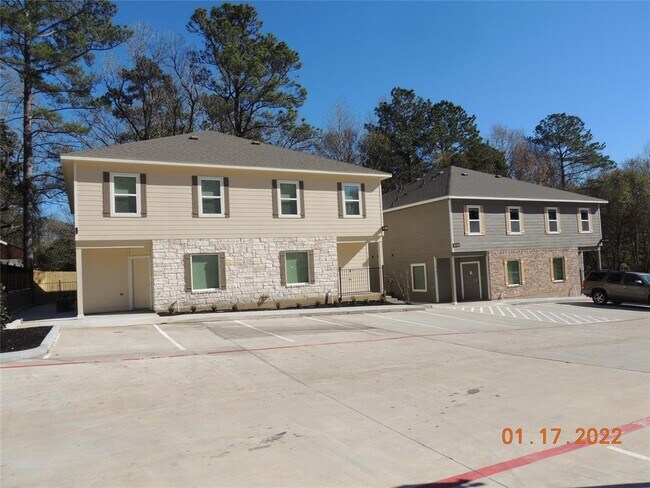 Building Photo - 615 Hayman St