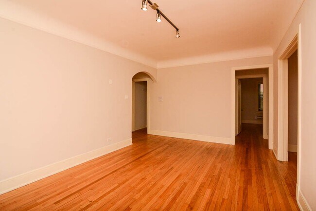 Building Photo - 2320.5 N Rockwell St