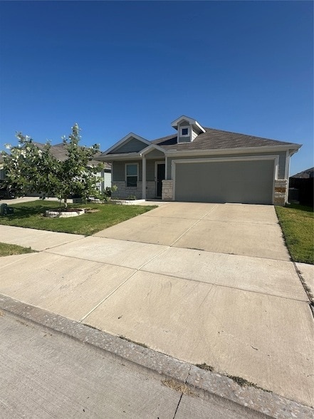 Building Photo - 202 Lemongrass Dr
