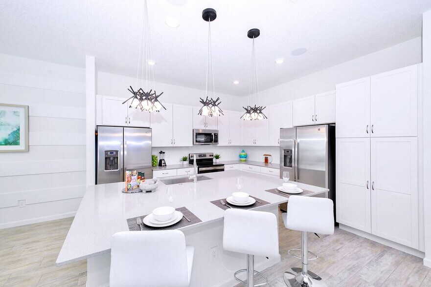 Building Photo - 2560 Shanti Dr