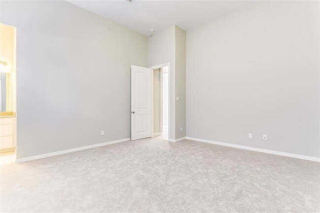 Building Photo - 4227 Carol Ridge Dr