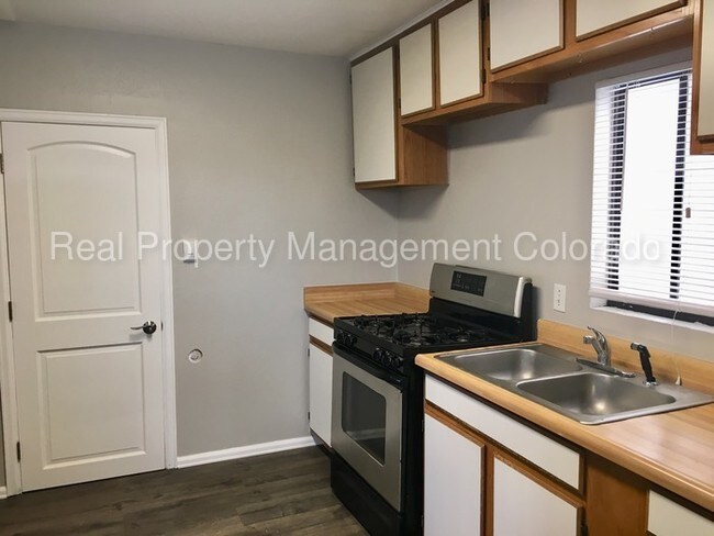 Building Photo - 360 W Iliff Ave