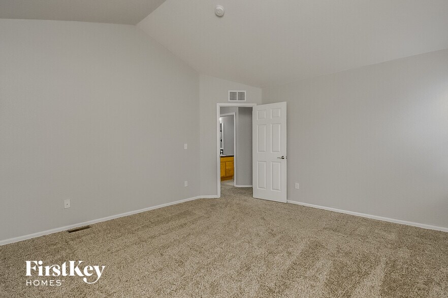 Building Photo - 8308 Brook Valley Dr