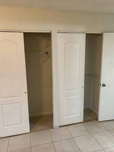 Building Photo - 6224 Country Fair Cir
