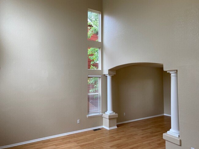 Building Photo - Wonderful Home in Parker