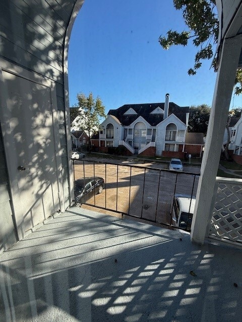 Building Photo - 14550 Fonmeadow Dr