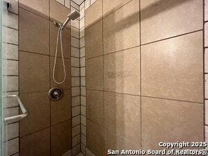 Building Photo - 14409 Edgemont St