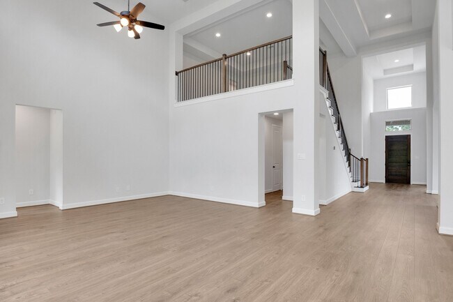 Building Photo - 8546 Burdekin Rd