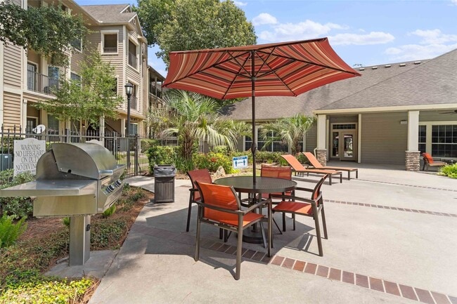 Building Photo - 2400 Spring Rain Dr